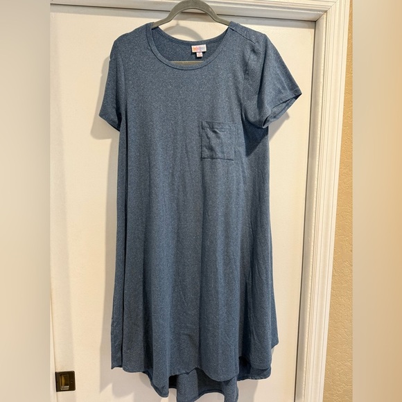 LulaRoe Carly - Picture 1 of 3